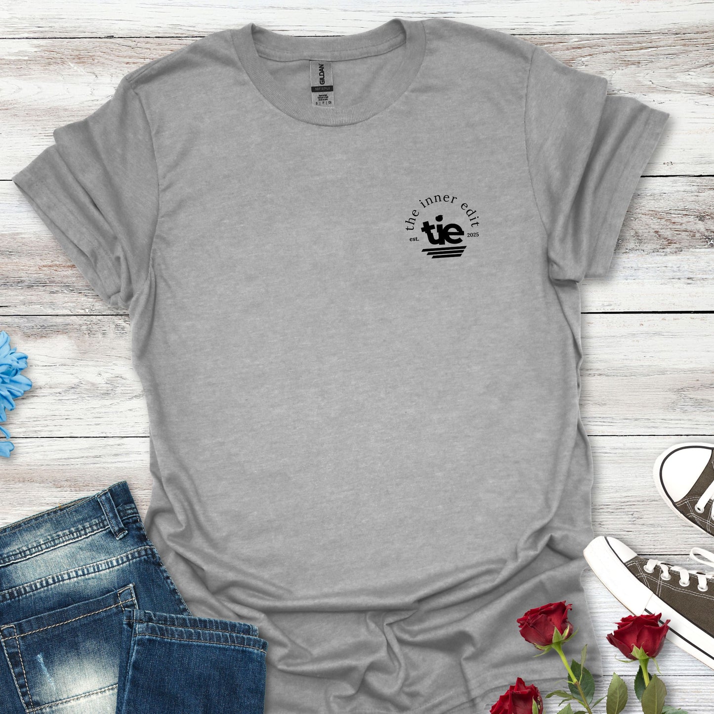 'the inner edit' Minimal Logo Tee