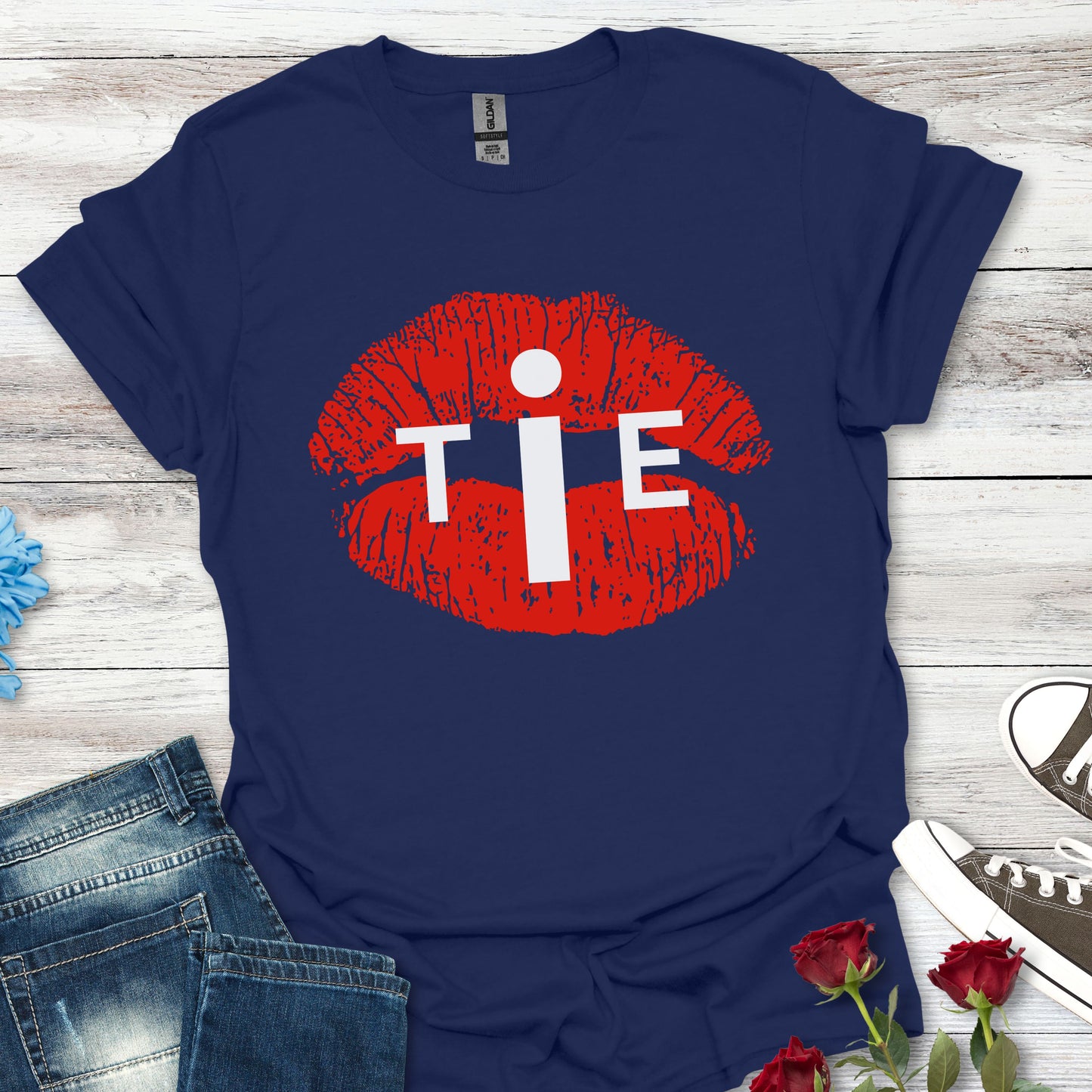 Lip Print (W) 'TIE' Graphic T-Shirt