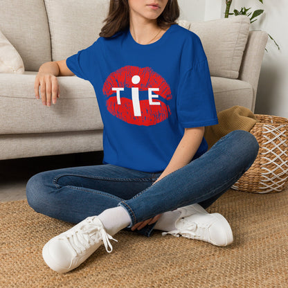 Lip Print (W) 'TIE' Graphic T-Shirt