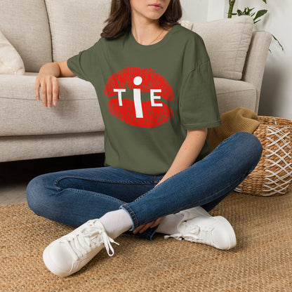 Lip Print (W) 'TIE' Graphic T-Shirt